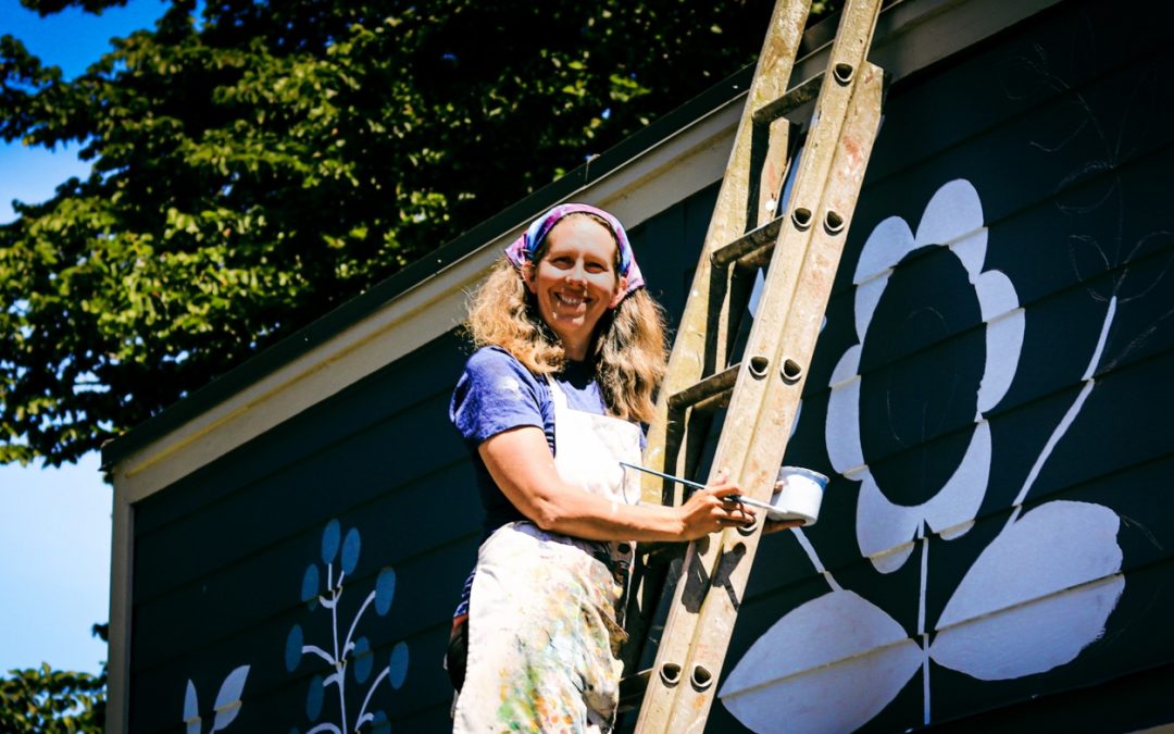 Beth Threlfall, 1240 Gladstone Avenue