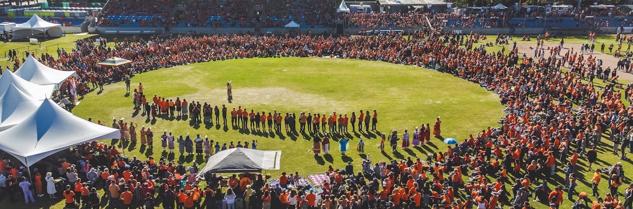Colin Smith Takes Pics - South Island Powwow
