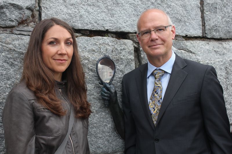 Crystal Przybille, “Hands of Time” artist, and Mayor Dean Fortin. Photo: City of Victoria