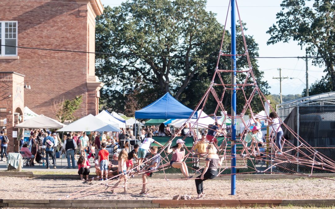 Oaklands Sunset Market still growing in 8th season